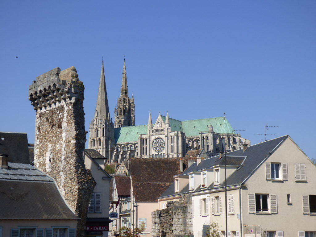 Cathédrale de Chartres et tour Guillaume